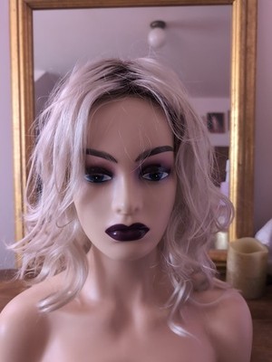 estetica Reeves sunlit blonde only tried on