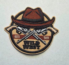 Wild West w/Cowboy Hat  Pistols iron/sew on embroidered patch 