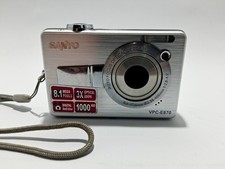 SANYO VPC-E870 Compact Digital Camera 8.1MP Silver 3x Zoom 2.5" LCD W/Battery