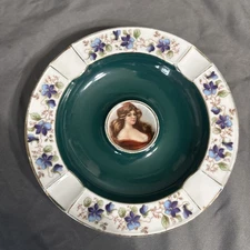Vintage Bavaria Germany Purple Floral Rim 7" Ashtray Center Lady 4-south