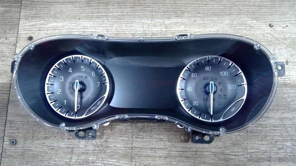 2022 CHRYSLER PACIFICA INSTRUMENT CLUSTER 68529067AA - Image 2 of 4