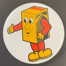 Kodak Vintage Camera Character Pinback Button Round 2" Anthropomorphic