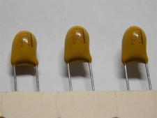 4 Kemet T350J685K050AS T350 Type 6.8uF 50V 10% Dipped Tantalum Capacitors