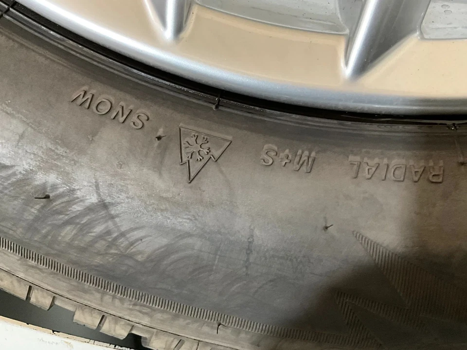 Winter Kompletträder 235/60R18 z.B. passend für Lexus RX - Bild 2 von 4