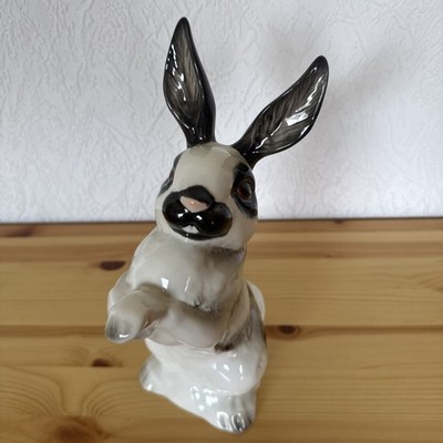 Große Goebel Porzellanfigur Hase / Osterhase (Modell 34 310 26)   26 cm