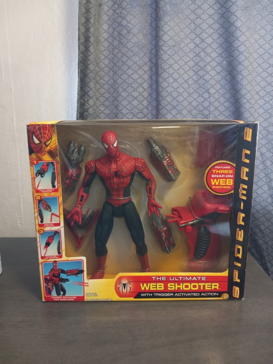 2004 Toy Biz Spiderman 2 The Ultimate Web Shooter With Trigger
