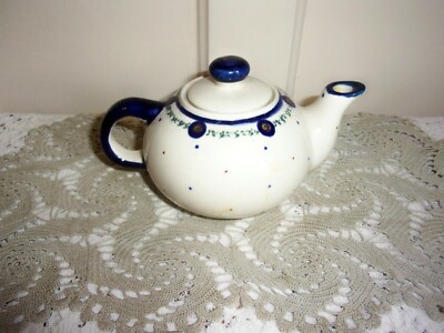 Boleslawiec Polish Pottery Floral Garland And Polka Dot Teapot A 5 Ebay