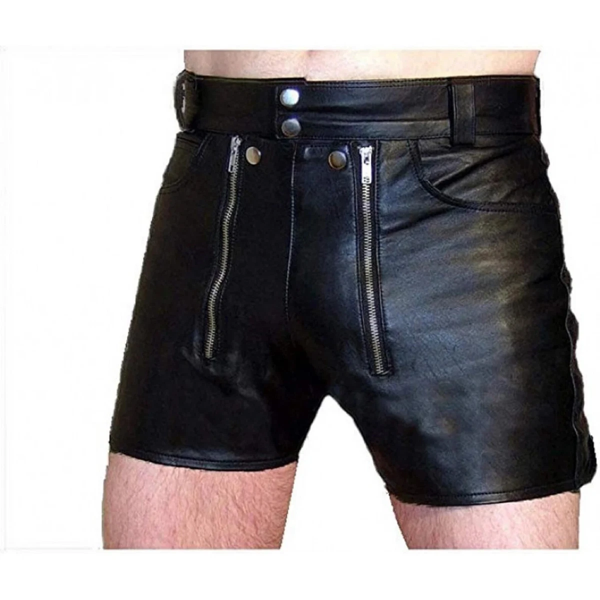 Short en cuir rouge taille haute pour femme. Short de plage en cuir de