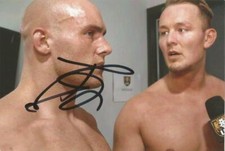 NXT WWE WRESTLING: FABIAN AICHNER SIGNED 6x4 ACTION PHOTO+COA *NXT UK*