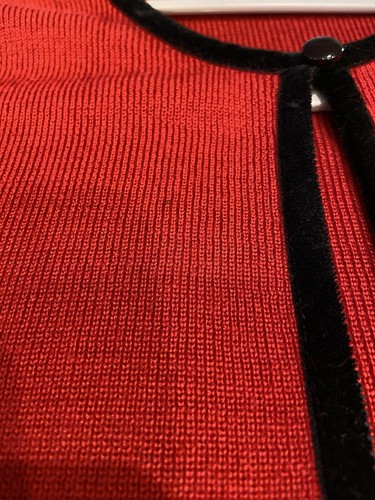 Women's Petite Sophisticate Red Sweater with Black Velvet Trim Size P - Picture 8 of 17