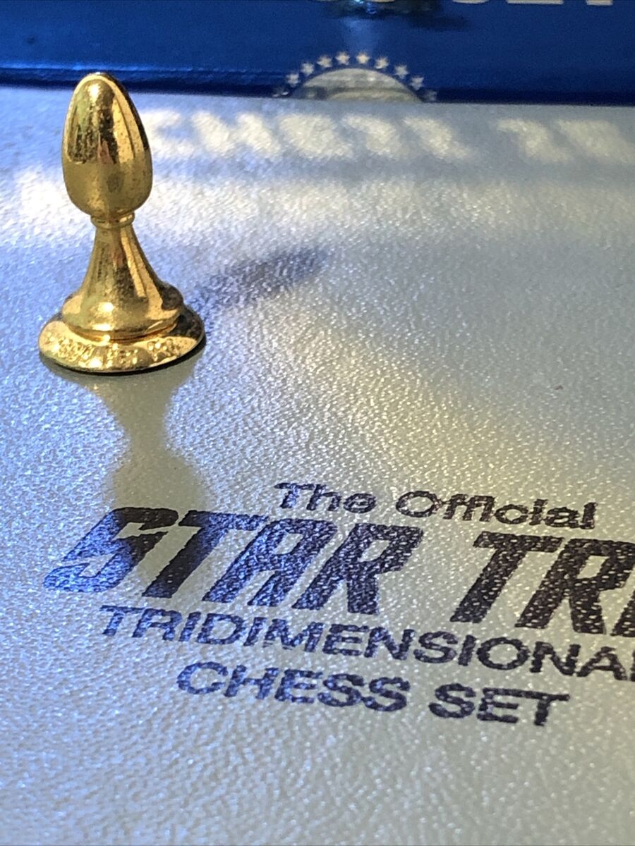 Star Trek Tridimensional 3D Chess Silver Pawn. Single Piece 1994