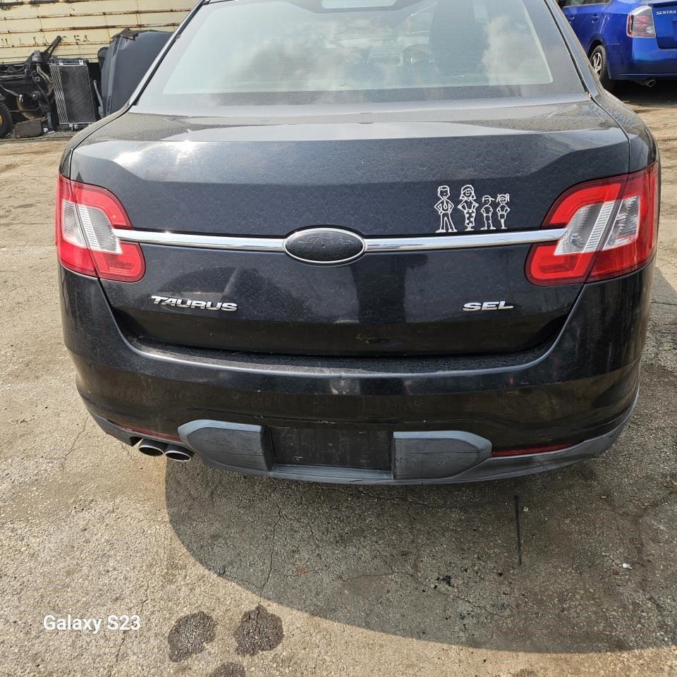 Fuel Pump Assembly 3.7L FWD Fits 10-12 MKS 451236