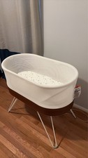 SNOO Bassinet  Active Subscription  Extra Swaddles, Original Owner/ Single Own