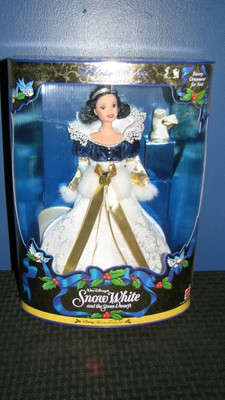 holiday princess snow white