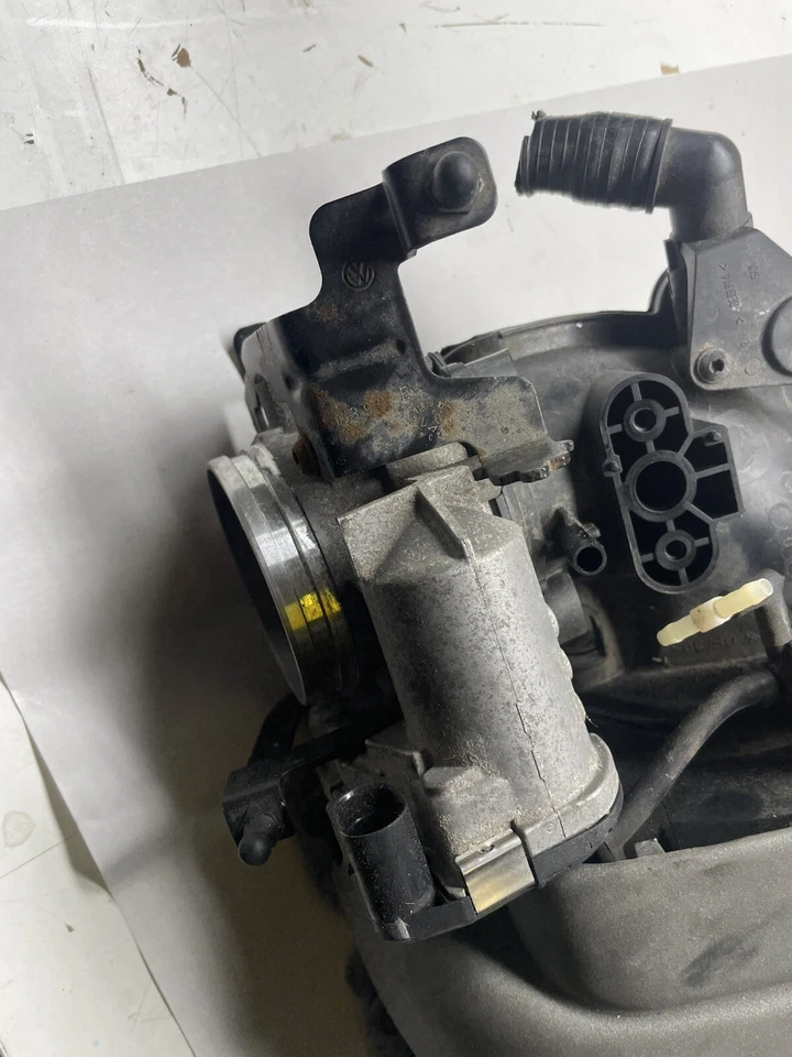 Audi A6 Quattro 2008 3,2 admisión y conjunto de carrocería del acelerador Foto 2 de 4