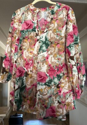 Dear Scarlett Women's Lizzy Floral Abstract Long Sleeve V-Neck Top  Medium