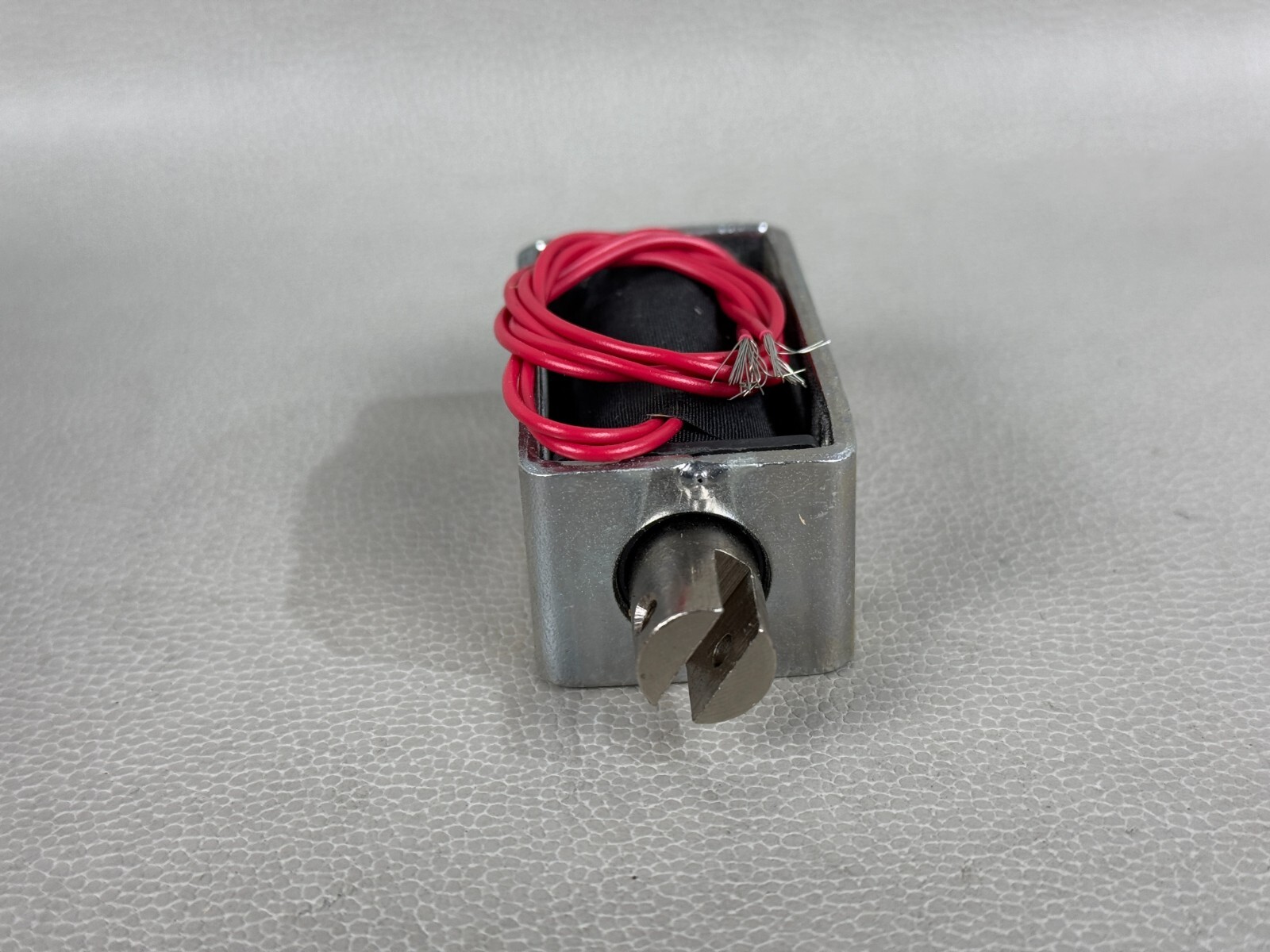 NEW! BENTLEY SZ TURBO R ROLLS-ROYCE SILVER SPIRIT & SPUR DOOR LOCK SOLENOID OEM