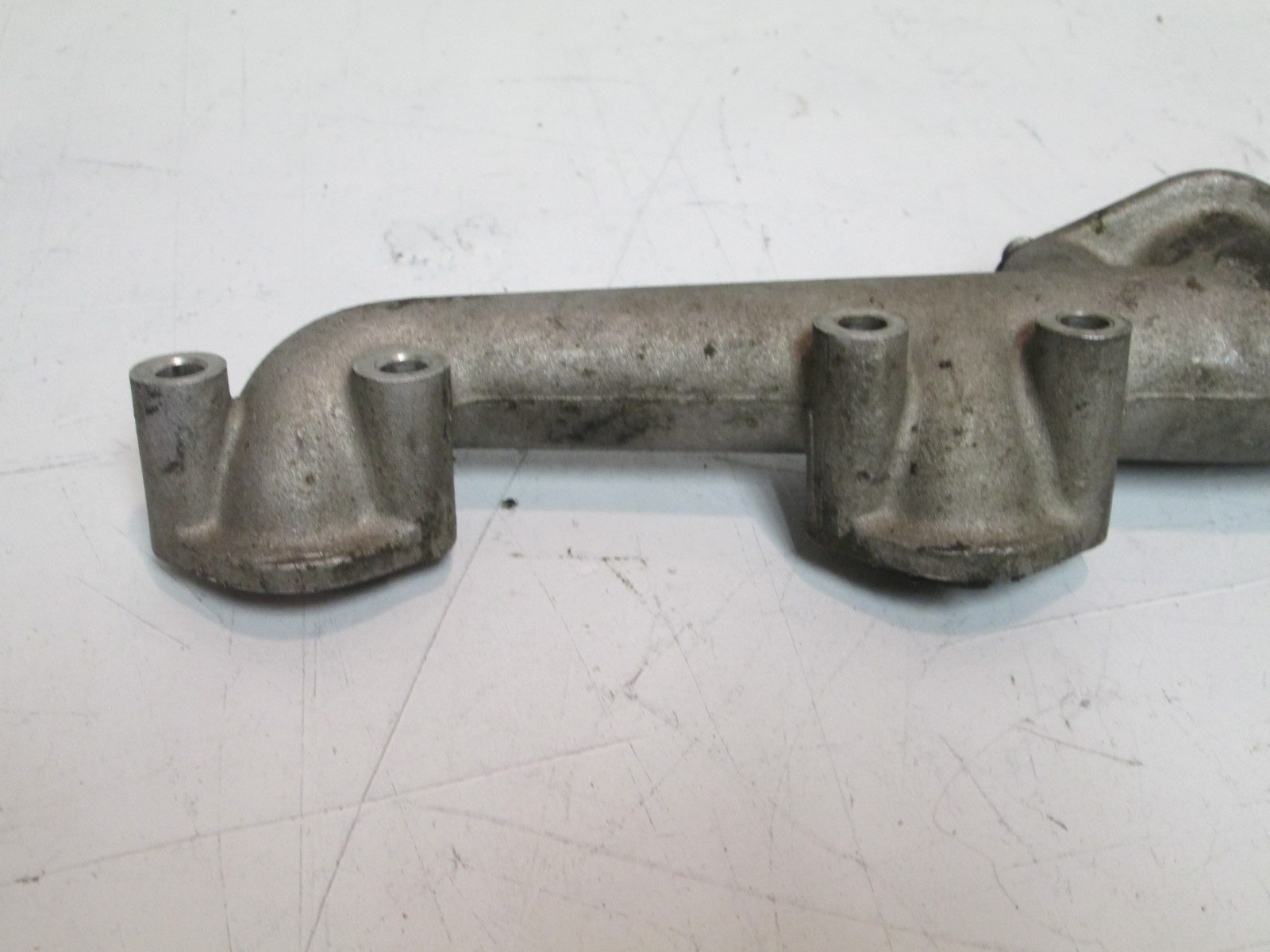 Ferrari 348 - Water Manifold #  138852