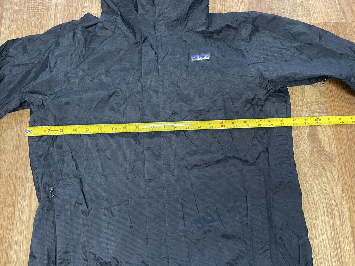 Men's Patagonia H2NO Waterproof Black Hooded Jacket Size S Men's Patagonia H2NO Waterproof Black Hooded Jacket Size S