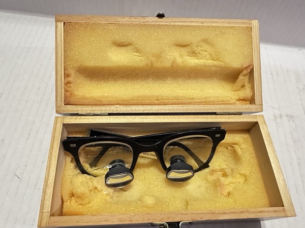Diseños De Colección para Telescopios de Lupa Quirúrgica Vision Estuche de Gafas LEER