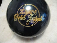 900 GLOBAL ZEN GOLD LABEL BOWLING BALL 15 lb RESERVE BLEND BATCH NO 801