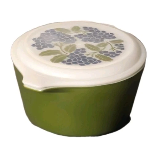 VINTAGE PYREX GRAPES 1QT Green CASSEROLE, LID & DISH #473 Promo **VERY GOOD**