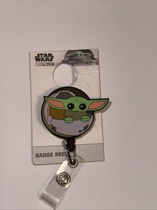 New Disney Retractable Reel Pull Badge Holder Mandalorian Grogu in Pod