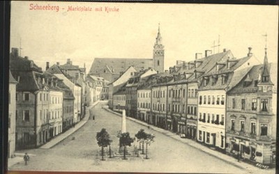 Schneeberg Erzgebirge Schneeberg Marktplatz Kirche ungelaufen