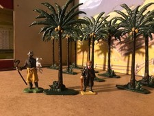 CBG   Quiralu - Petits soldats    :  Décor :  3 PALMIERS