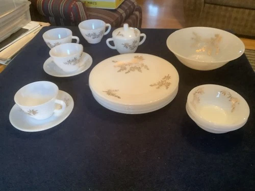 Vintage Federal Glass Golden Glory Bamboo Milk Glass Set Plates Bowls 17 Pc Set
