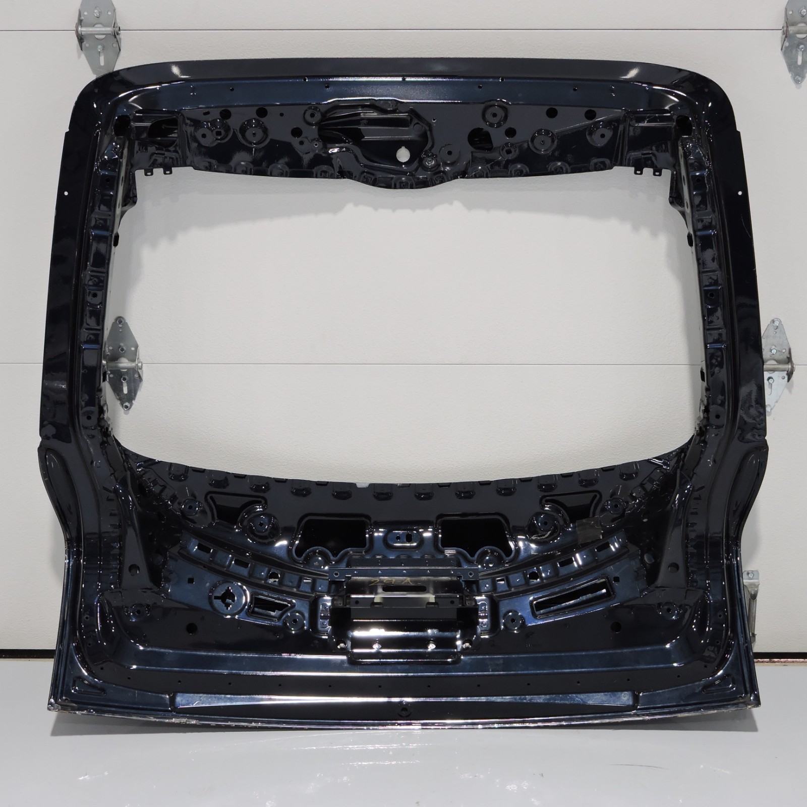 2019-2022 Rolls-Royce Cullinan Rear Hatch Trunk Liftgate Tailgate Lid Oem -29-A