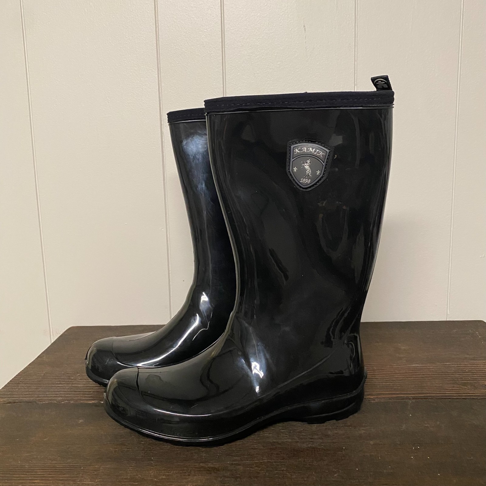NWOT Kamik Marina Waterproof Vegan Rain Boots, Black. Size 7.