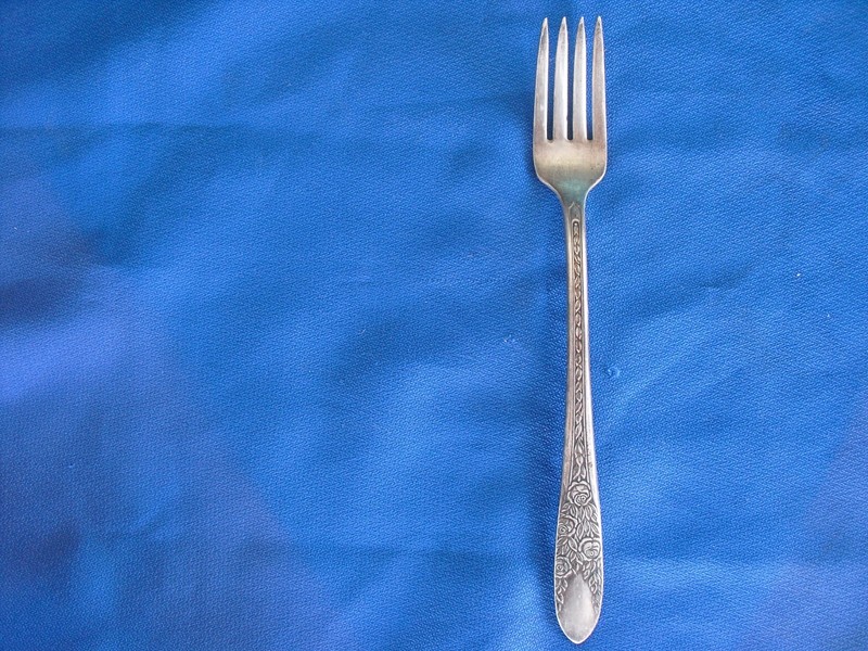 1937 National Silver Co  A1 Silver Plate  Rose & Leaf  Fork