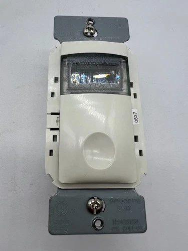 Watt Stopper InteliSwitch Wall Switch Sensor TS-400-W 100/277 VAC 50/60Hz White