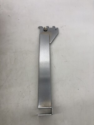 Econoco CR12-SC 12'' Long Rectangular Hangrail Bracket (Pack of 25)