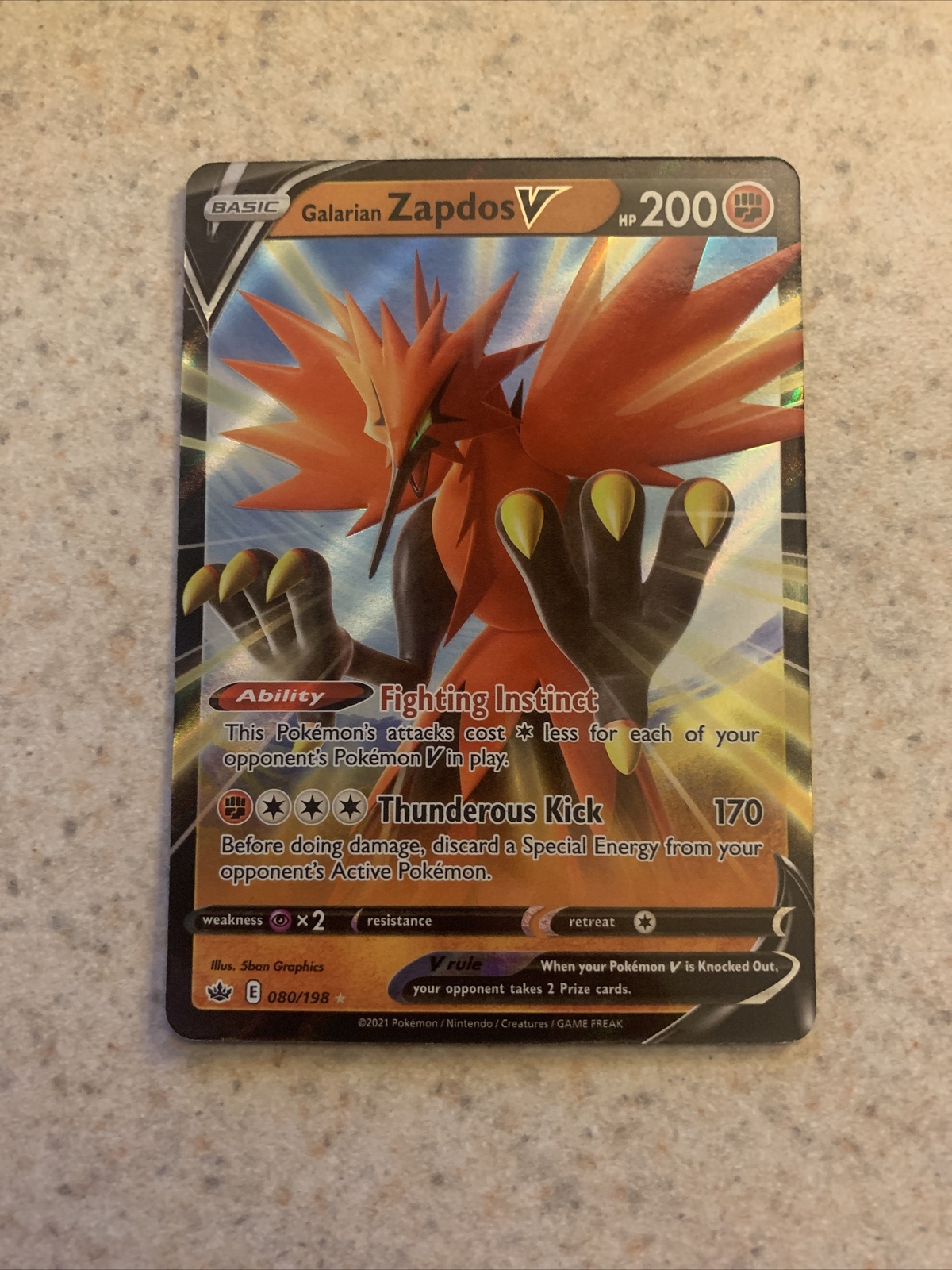 Galarian Zapdos V 080/198 Chilling Reign Ultra Rare Holo Pokemon Card NM