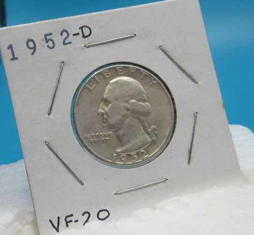1952-D Washington 25 Cent Coin Quarter / 90% Silver / Very Fine Condition