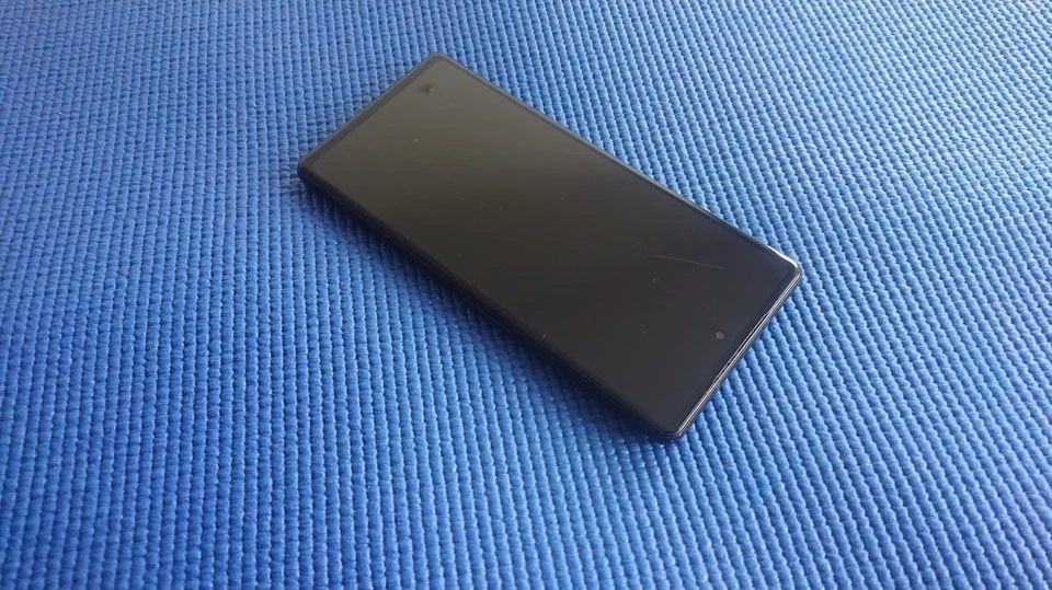 Degoogled Google Pixel 6a - 128GB - Charcoal LineageOS Security Privacy - Bild 3 von 4