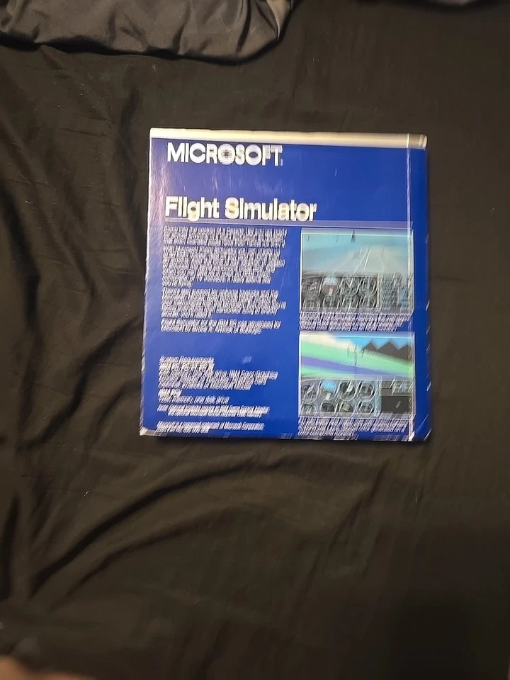 Microsoft Flight Simulator 1984 IBM PC PC/XT PC/AT Version Part #030099.212 - Image 2 of 3