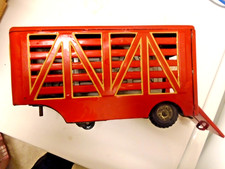 1950s Livestock Cattle Tin Trailer Toy - Japan-folding ramp rear door