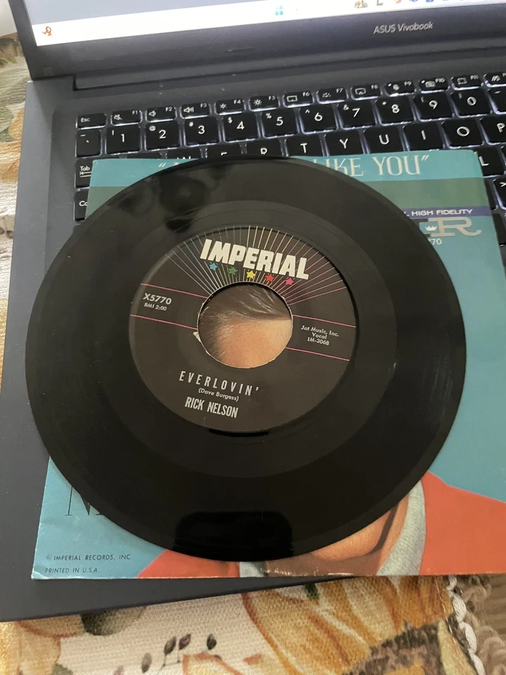Rick Nelson 45 With Picture Sleeve A Wonder Like You-Everlovin Foto 4 de 4