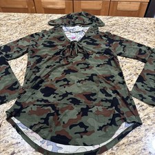 No Boundaries Hoodie Women  s Medium Thin Camouflage Long Sleeve Cpix