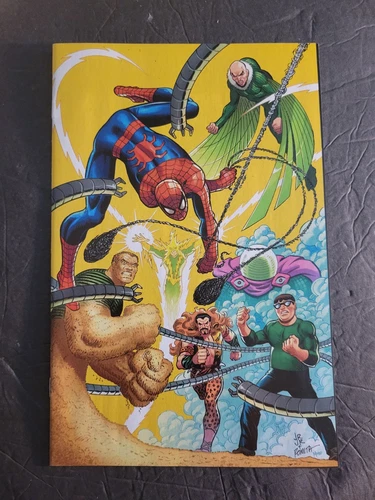 Amazing Spider-Man #34 John Romita Jr & John Romita Sr Incentive Variant (1:100)