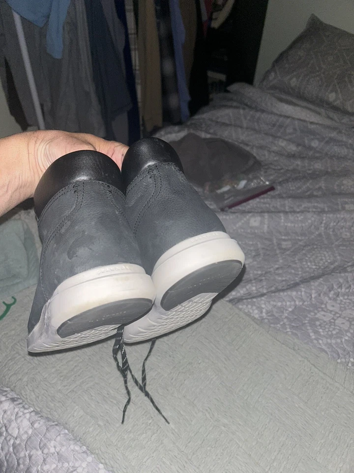 Botas de gamuza de motociclista Cole Haan negras/blancas 11-1/2M Foto 4 de 4