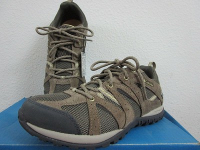 mens insulated hiking boots