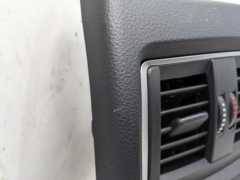 BMW 430i xDrive 2018 panel de ajuste de consola trasera con rejilla de ventilación de aire 64229207330 OEM Foto 4 de 4