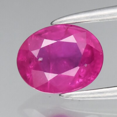 0,77 kt 6 x 4,8 mm ovaler unbeheizter rosa Saphir Edelstein, Mosambik