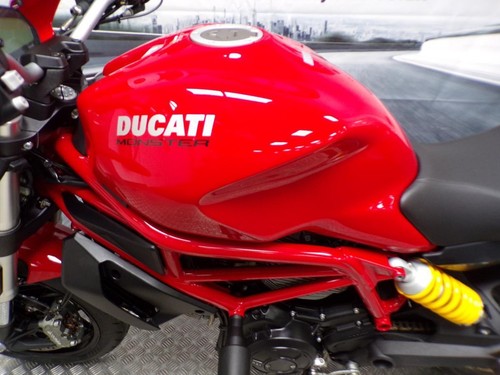 2018 DUCATI MONSTER 797 WITH ONLY 4831 MILES FROM NEW - Picture 5 of 20