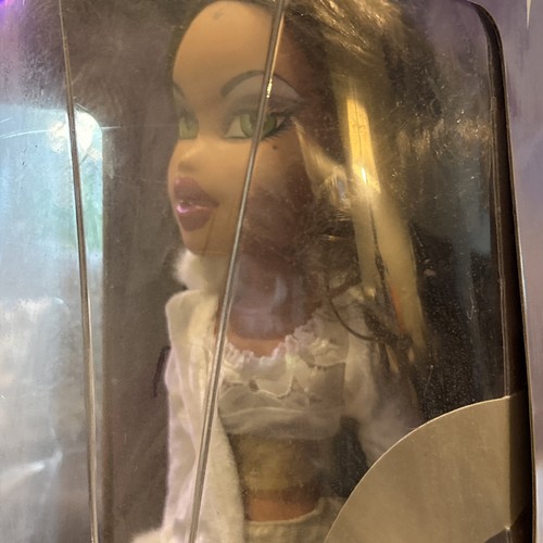 Große Bratz Yasmin exklusive Sammler Modepuppe 2003 mit Stiefeln & Handtasche 24 Zoll - Bild 2 von 12