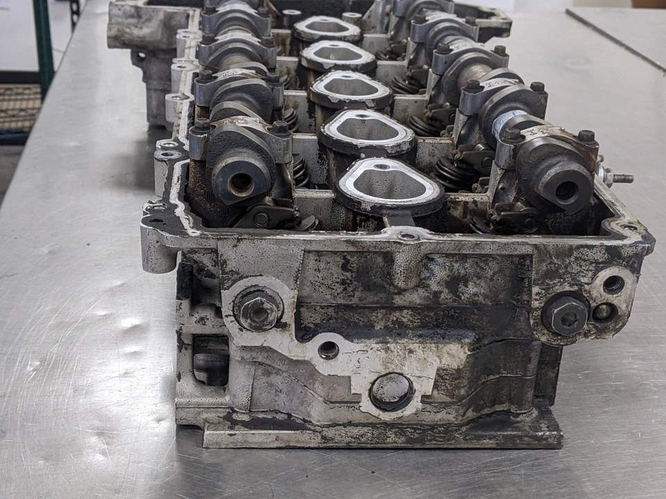 Culata para 04-06 Chevrolet Colorado 3.5 19168846 4x4 Foto 4 de 4